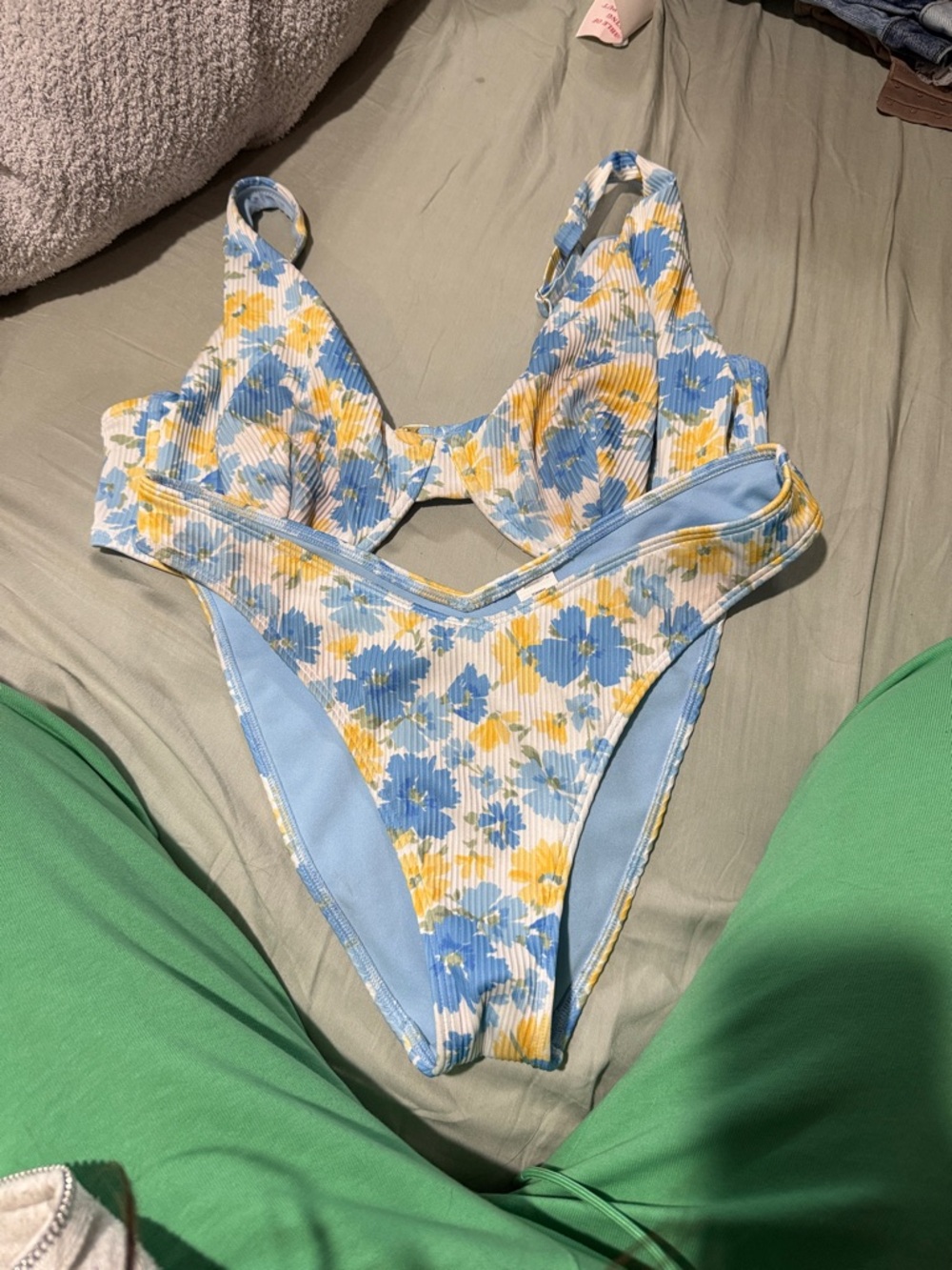 Hollister Blue, Yellow & White Floral Underwire Ribbed Cami